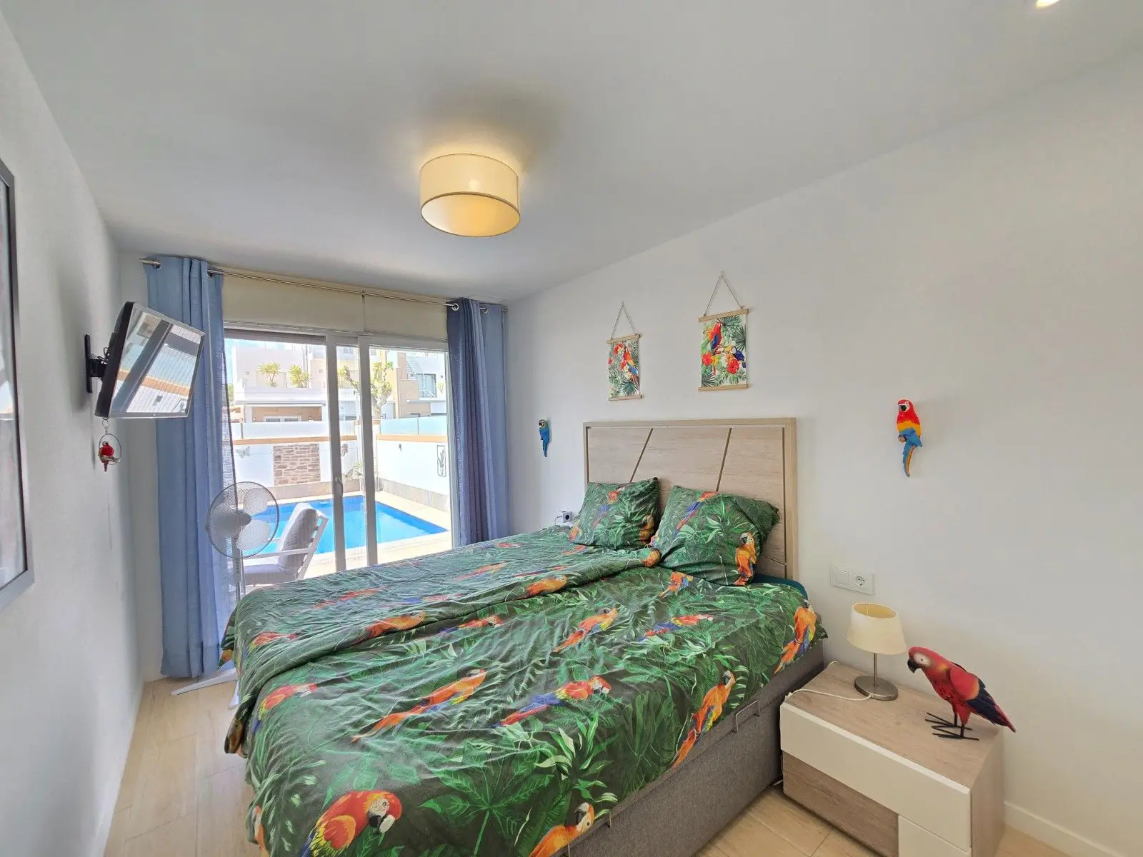 Villa Of 111 M² In Pilar De La Horadada