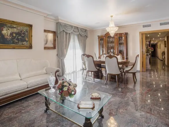 5-bedroom House In Los Alcázares, Spain (630 M²)