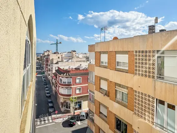 Apartment Of 59 M² In Torrevieja, Spain