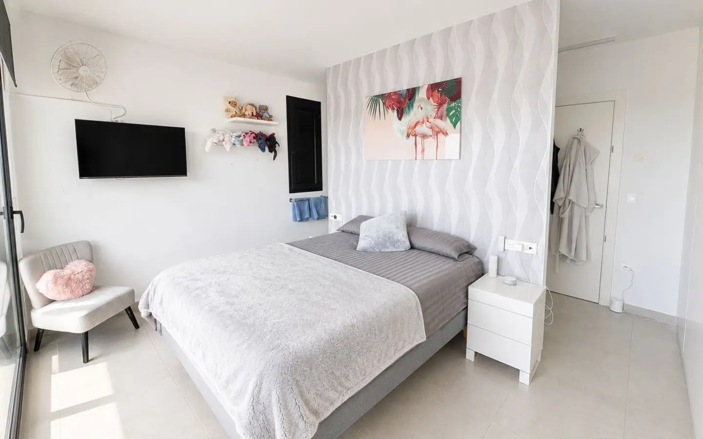 Villa Of 319 M² In Benijofar, Spain