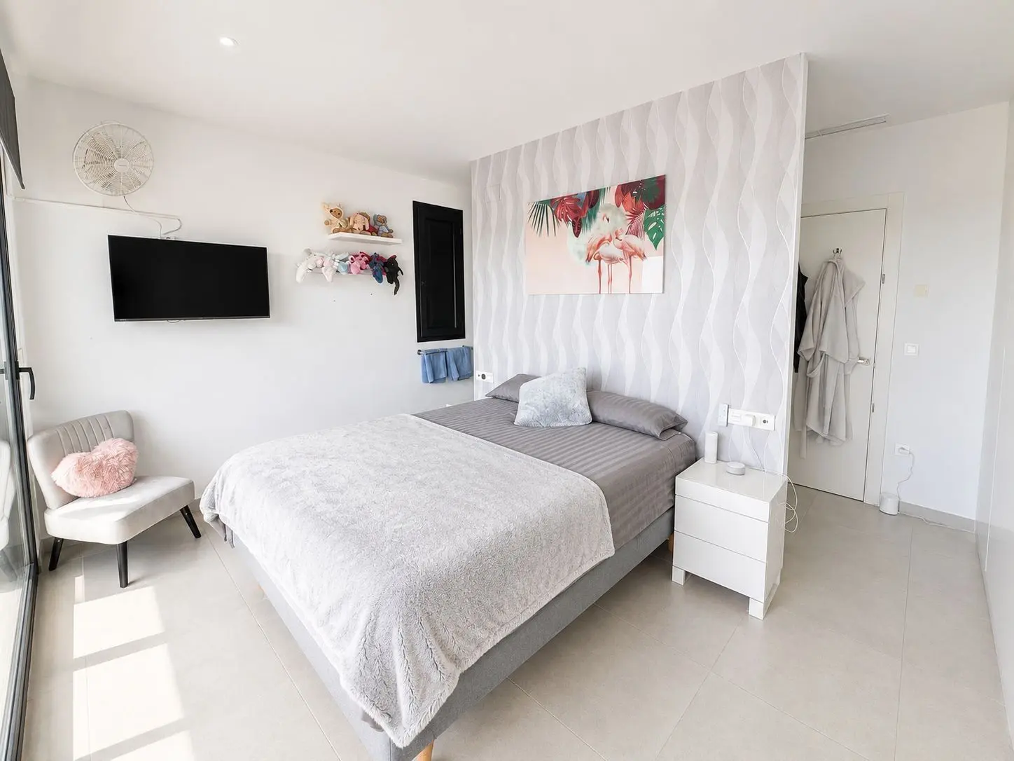 Villa Of 319 M² In Benijofar, Spain