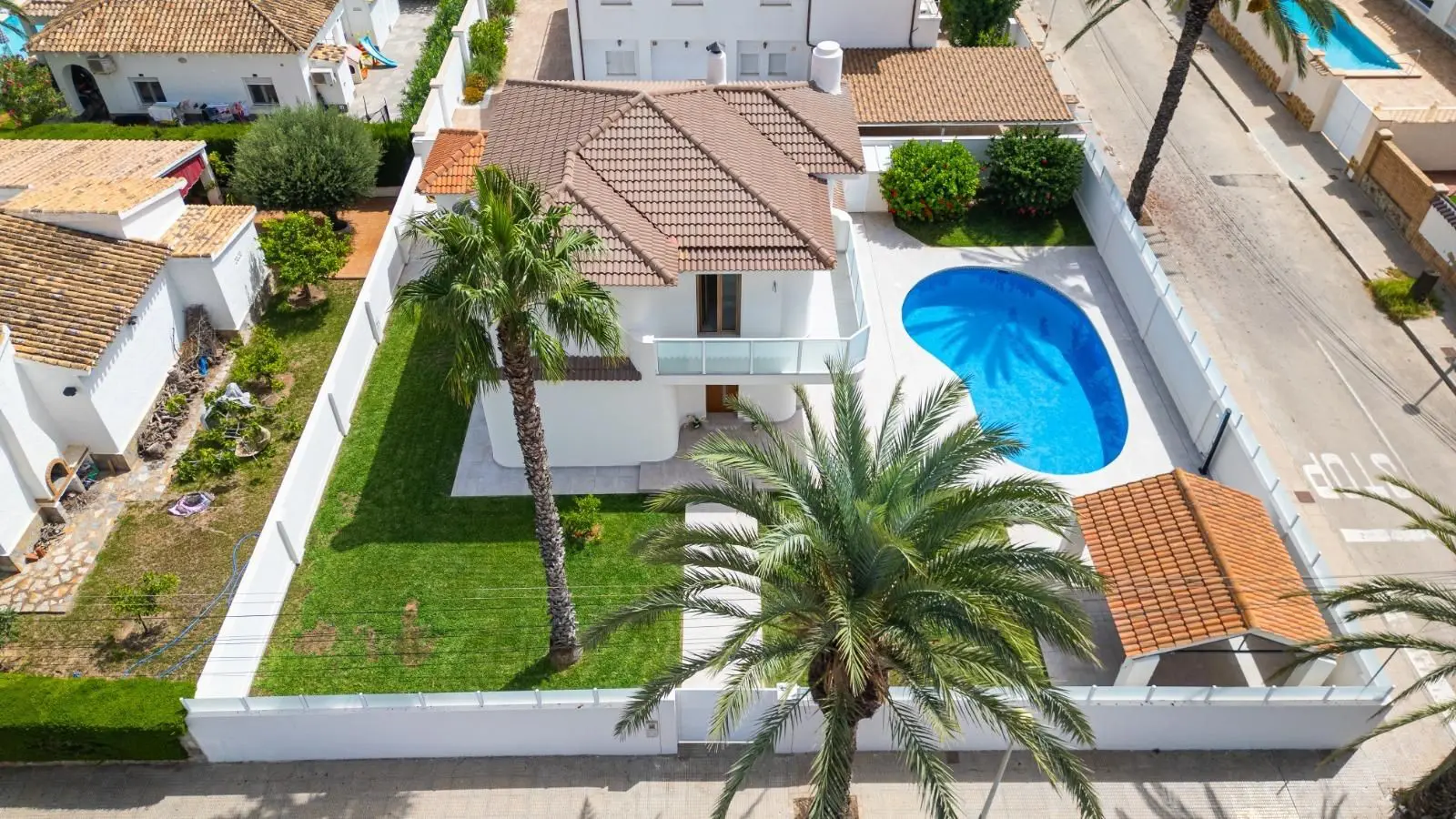 Villa Of 156 M² In Cabo Roig, Spain