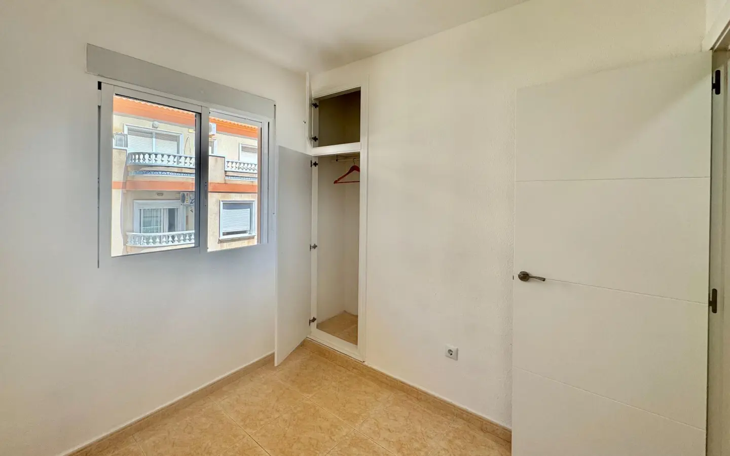 Apartment Of 59 M² In Torrevieja, Spain