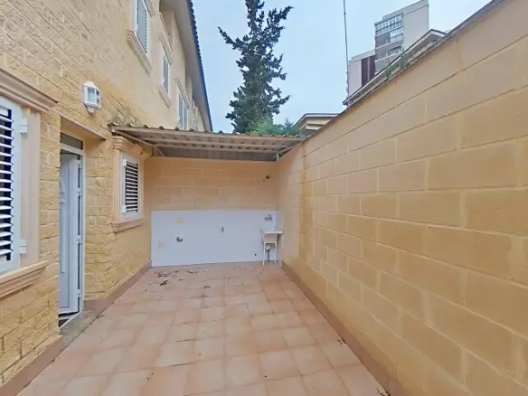 4-bedroom Duplex In Santiago De La Ribera, Spain (249 M²)