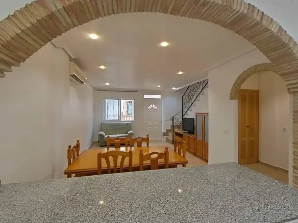 4-bedroom Duplex In Santiago De La Ribera, Spain (249 M²)