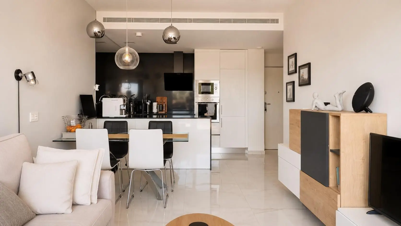 Apartment Of 112 M² In Orihuela Costa, Spain