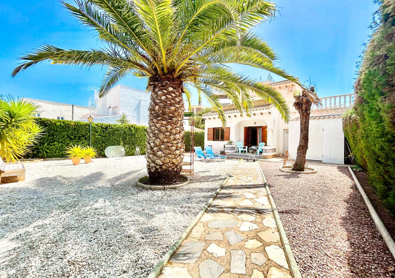 Villa Of 144 M² In Orihuela Costa, Spain