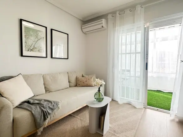 Apartment Of 69 M² In Orihuela Costa, Spain