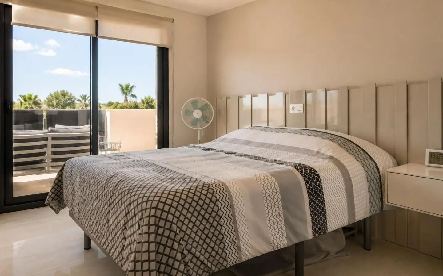 Apartment Of 112 M² In Orihuela Costa, Spain