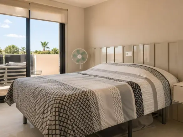 Apartment Of 112 M² In Orihuela Costa, Spain
