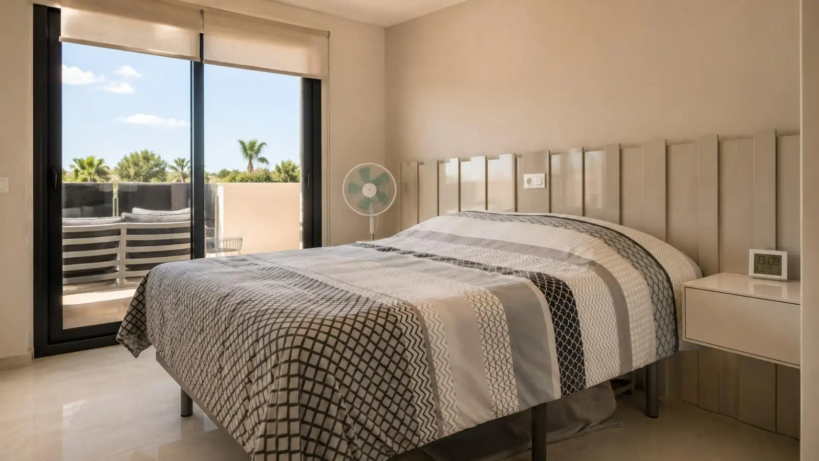 Apartment Of 112 M² In Orihuela Costa, Spain