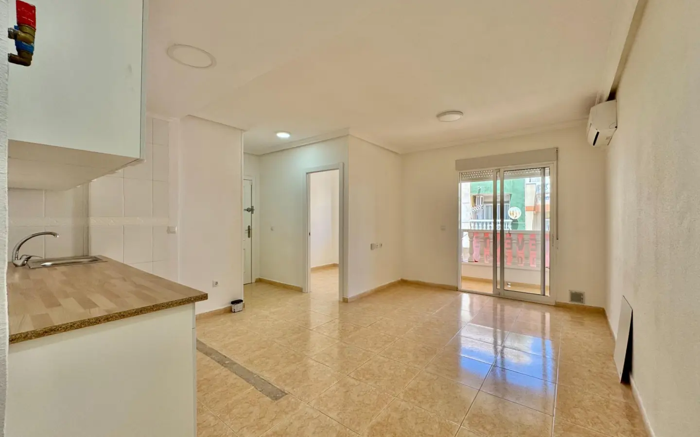 Apartment Of 59 M² In Torrevieja, Spain
