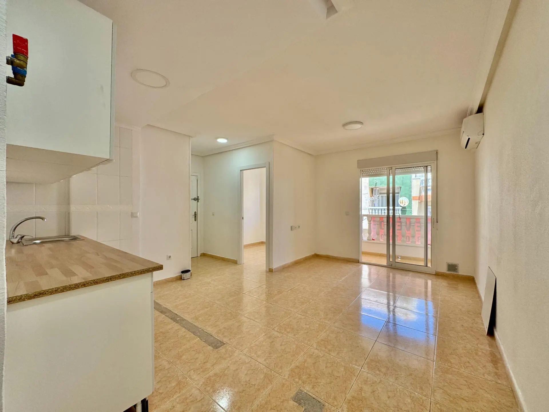 Apartment Of 59 M² In Torrevieja, Spain