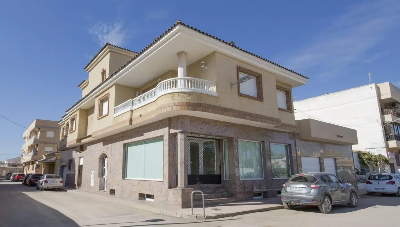 House Of 630 M² In Los Alcázares, Spain