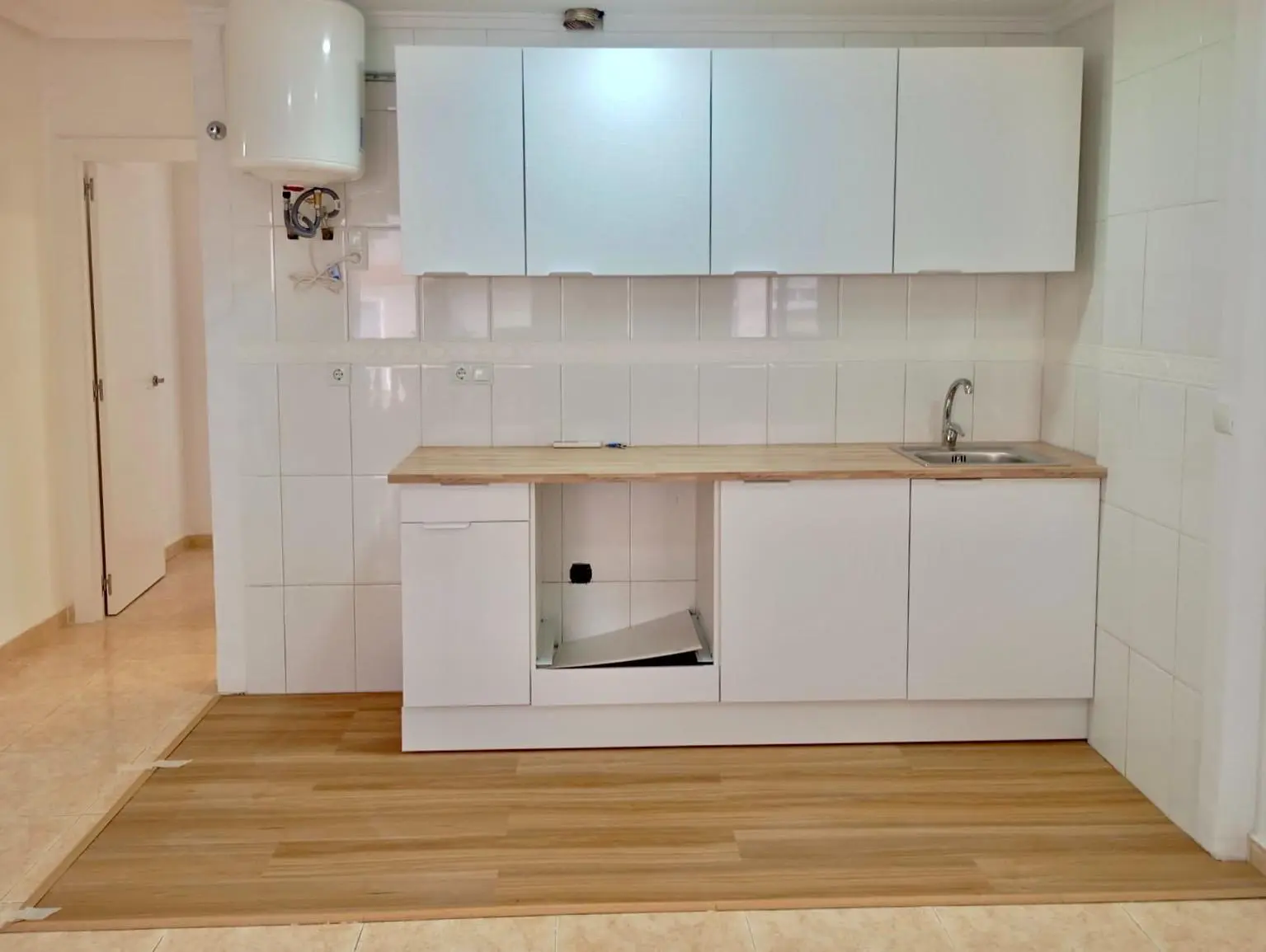 Apartment Of 59 M² In Torrevieja, Spain