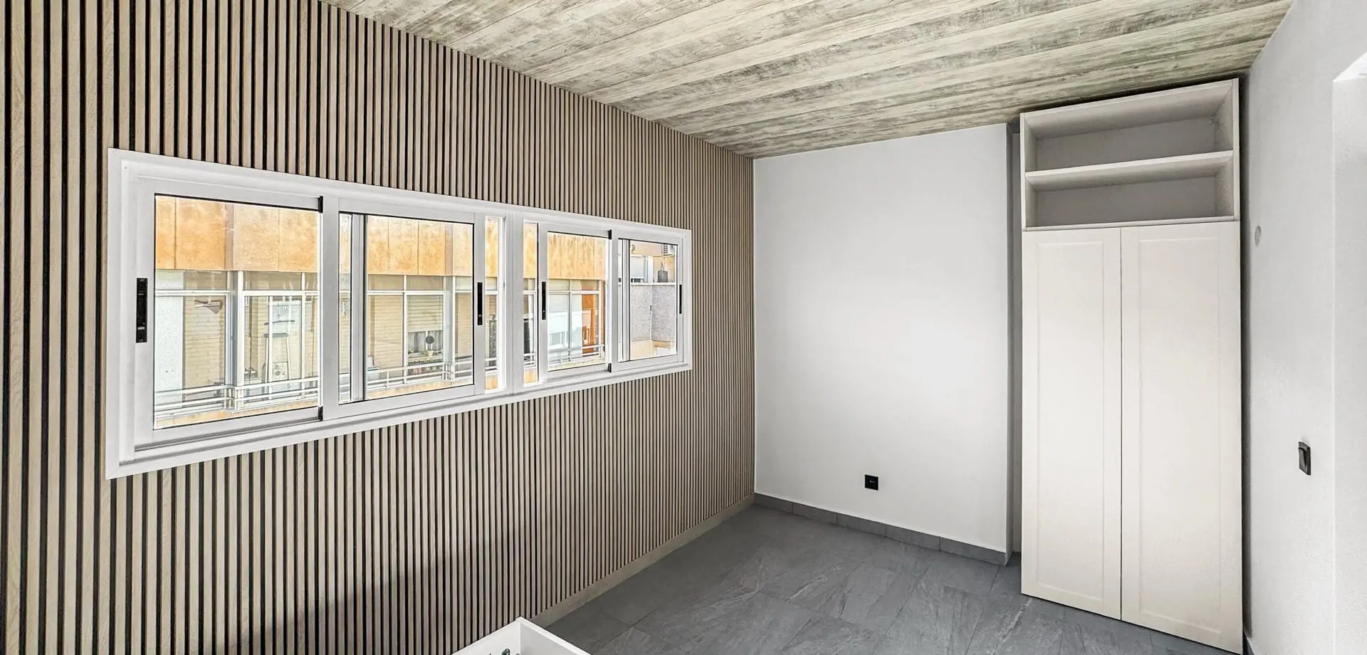 Apartment Of 59 M² In Torrevieja, Spain