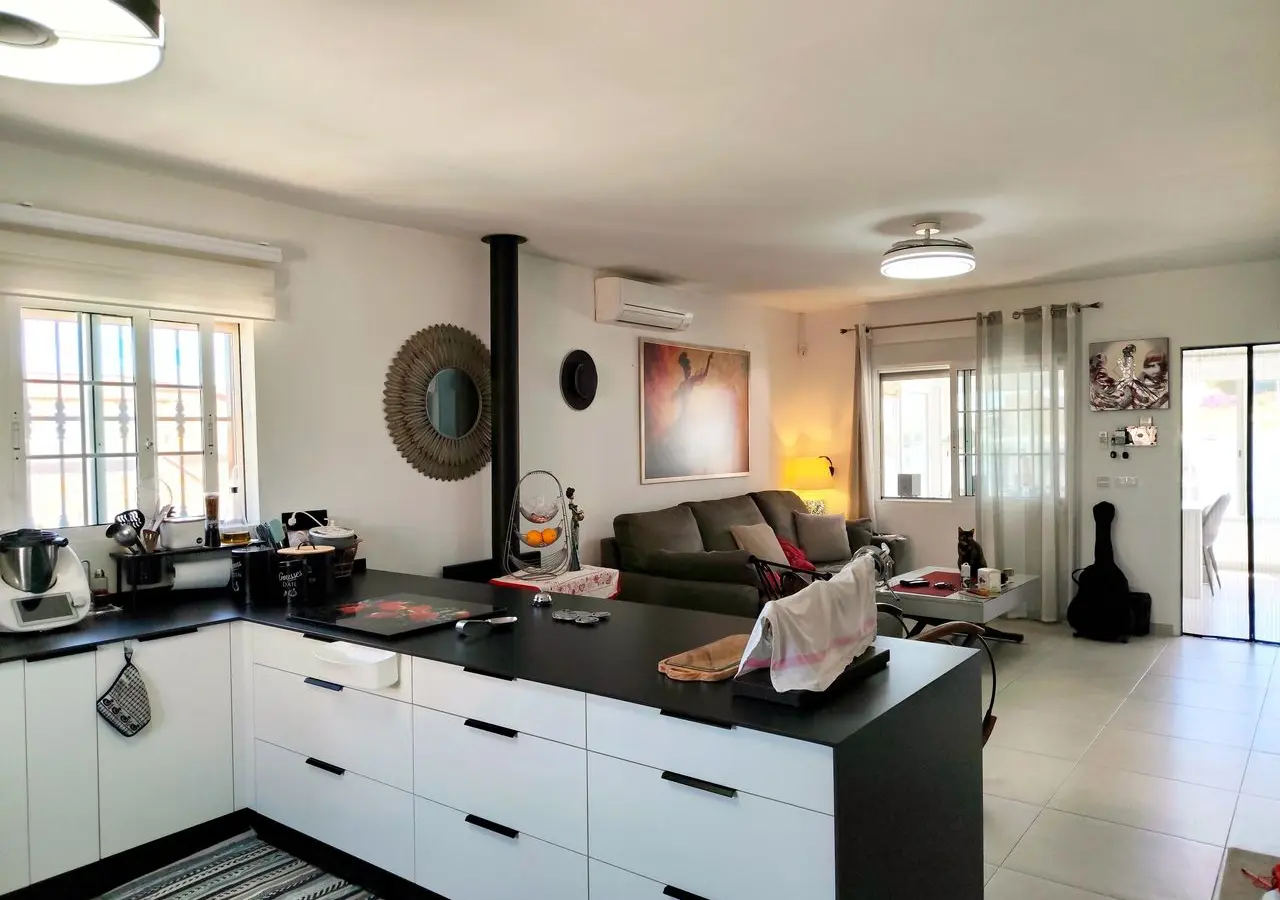 Villa Of 150 M² In Jacarilla, Spain