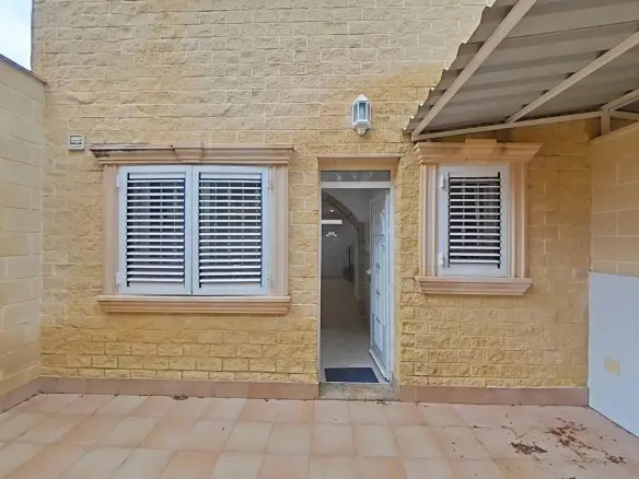 4-bedroom Duplex In Santiago De La Ribera, Spain (249 M²)