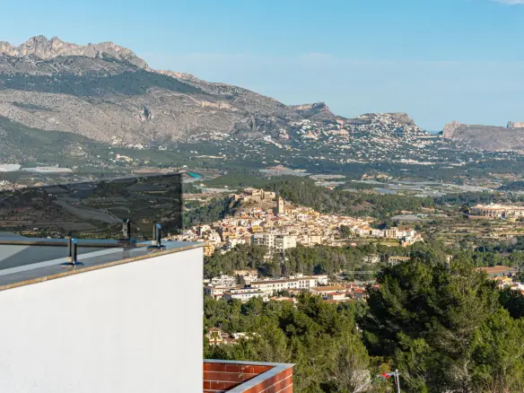 3-bedroom Villa In Polop, Spain (136 M²)
