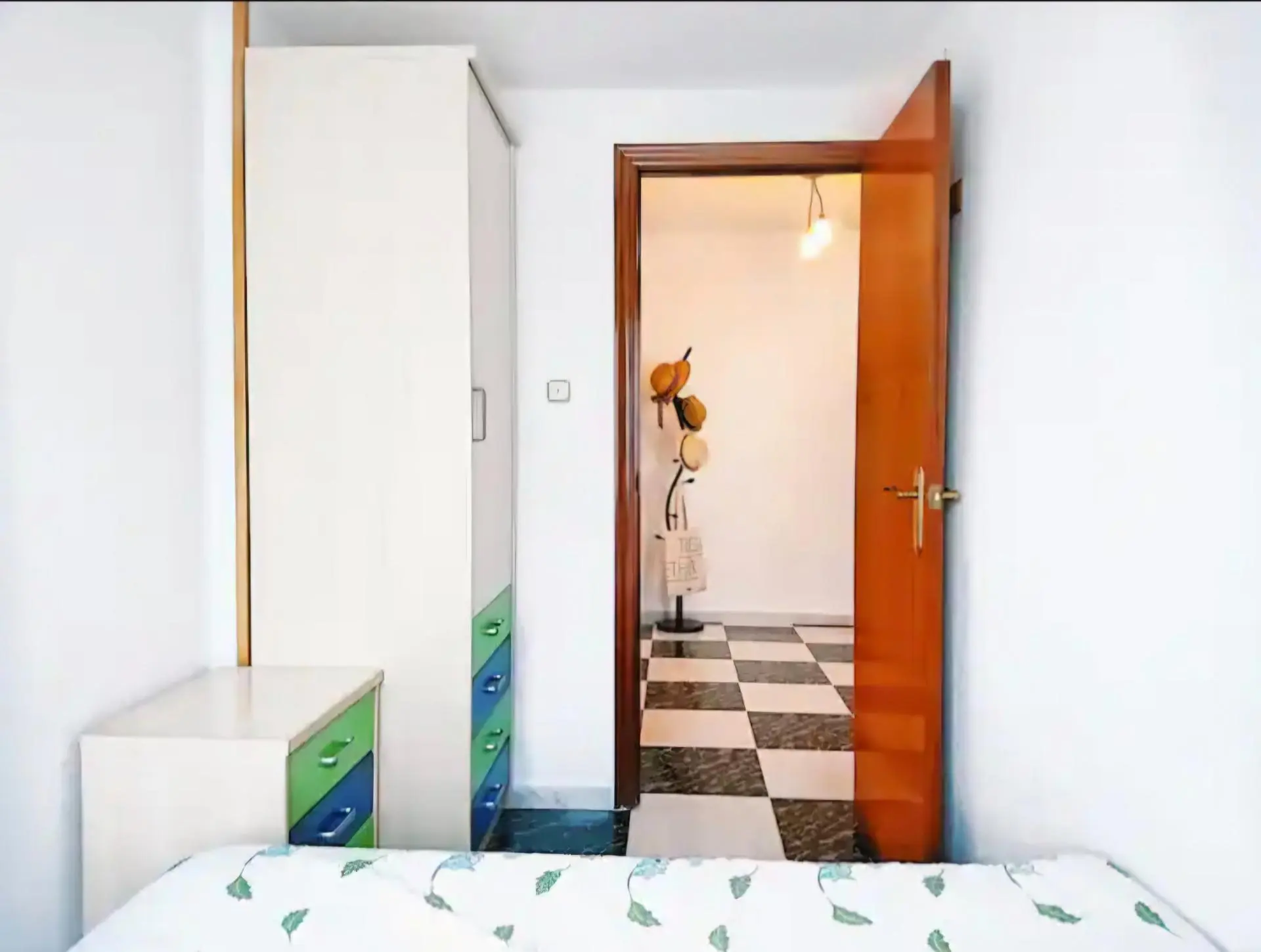 Flat Of 68 M² In Alicante, Spain