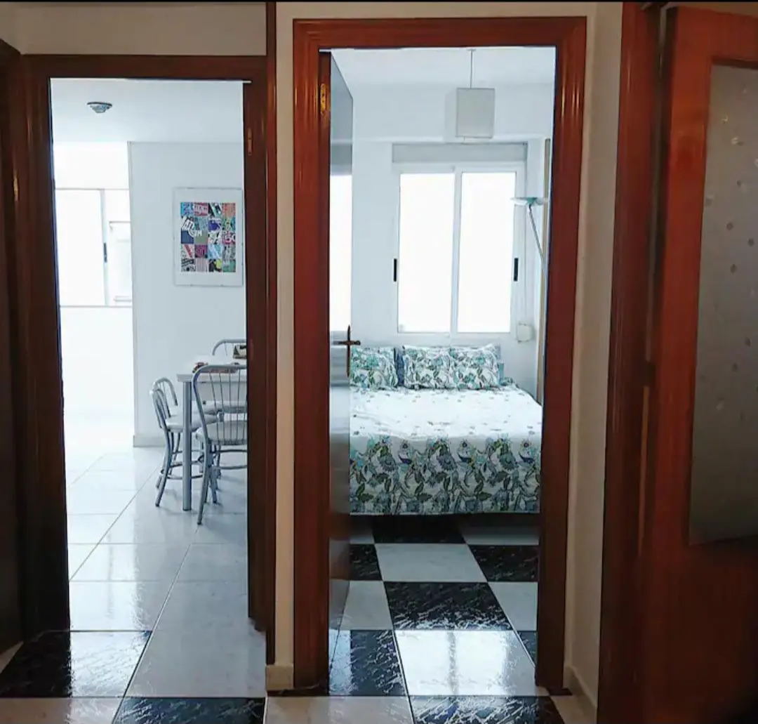 Flat Of 68 M² In Alicante, Spain