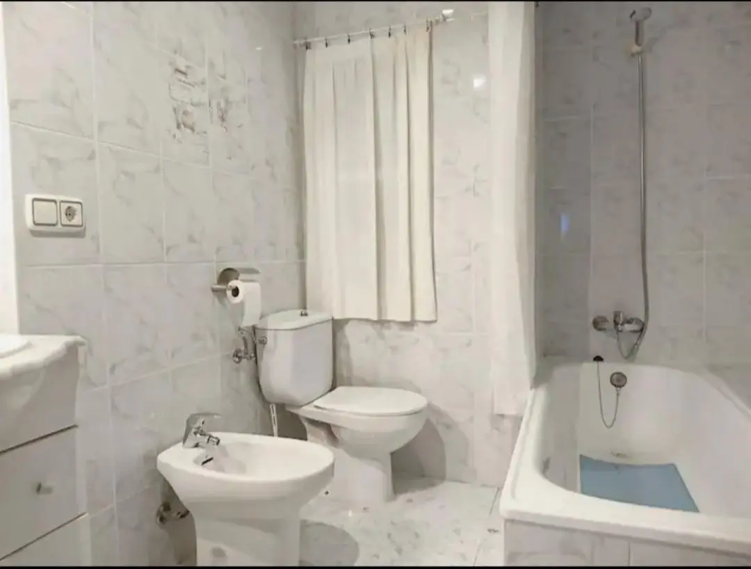 Flat Of 68 M² In Alicante, Spain