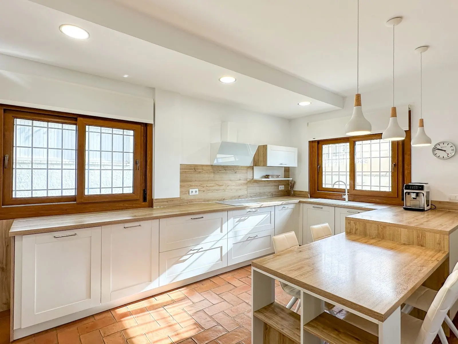 Villa Of 450 M² With Sea View In Orihuela Costa, Spain