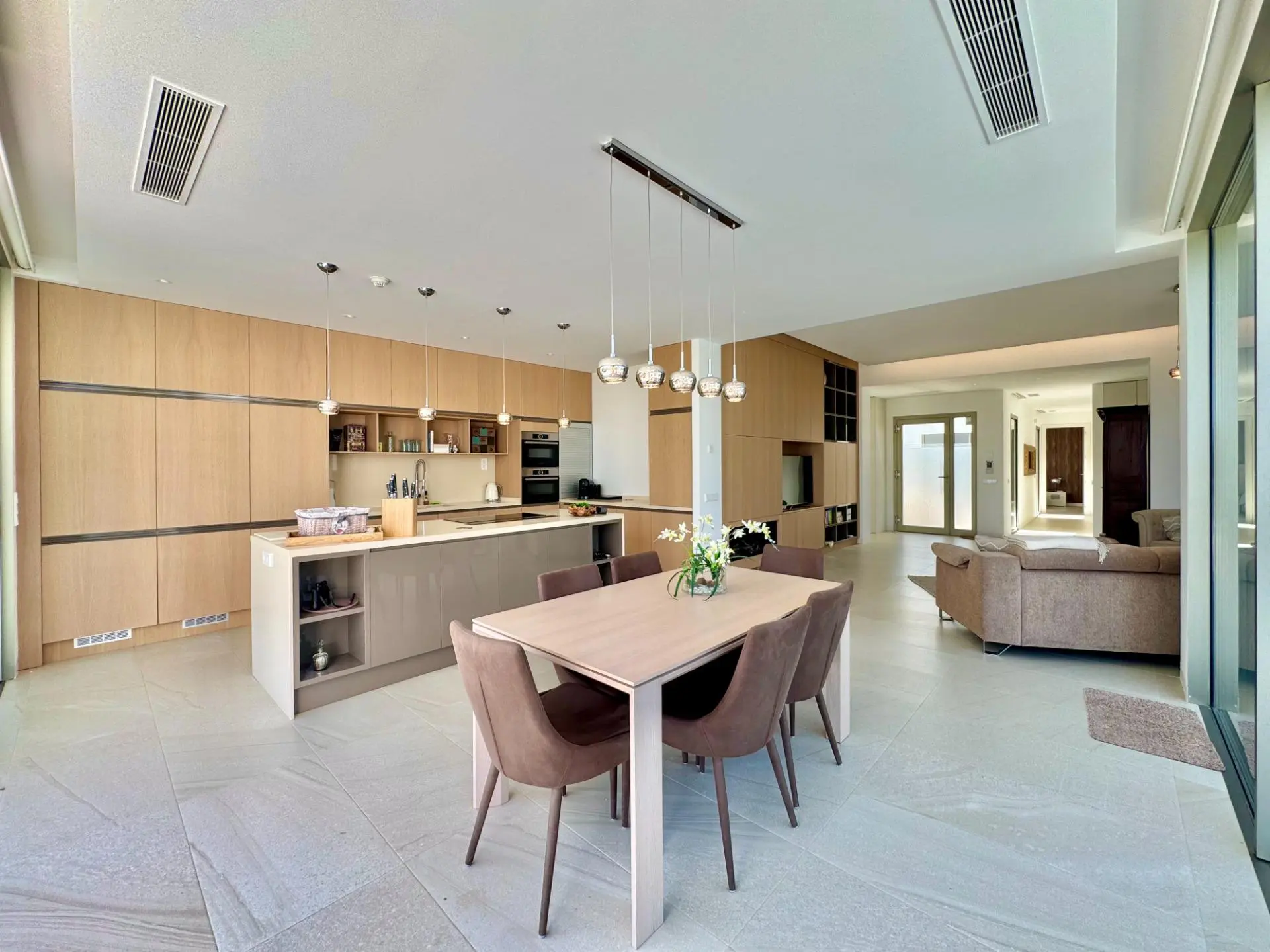 Villa Of 200 M² In Orihuela, Spain
