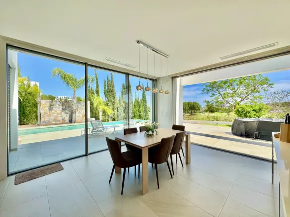 Villa Of 200 M² In Orihuela, Spain
