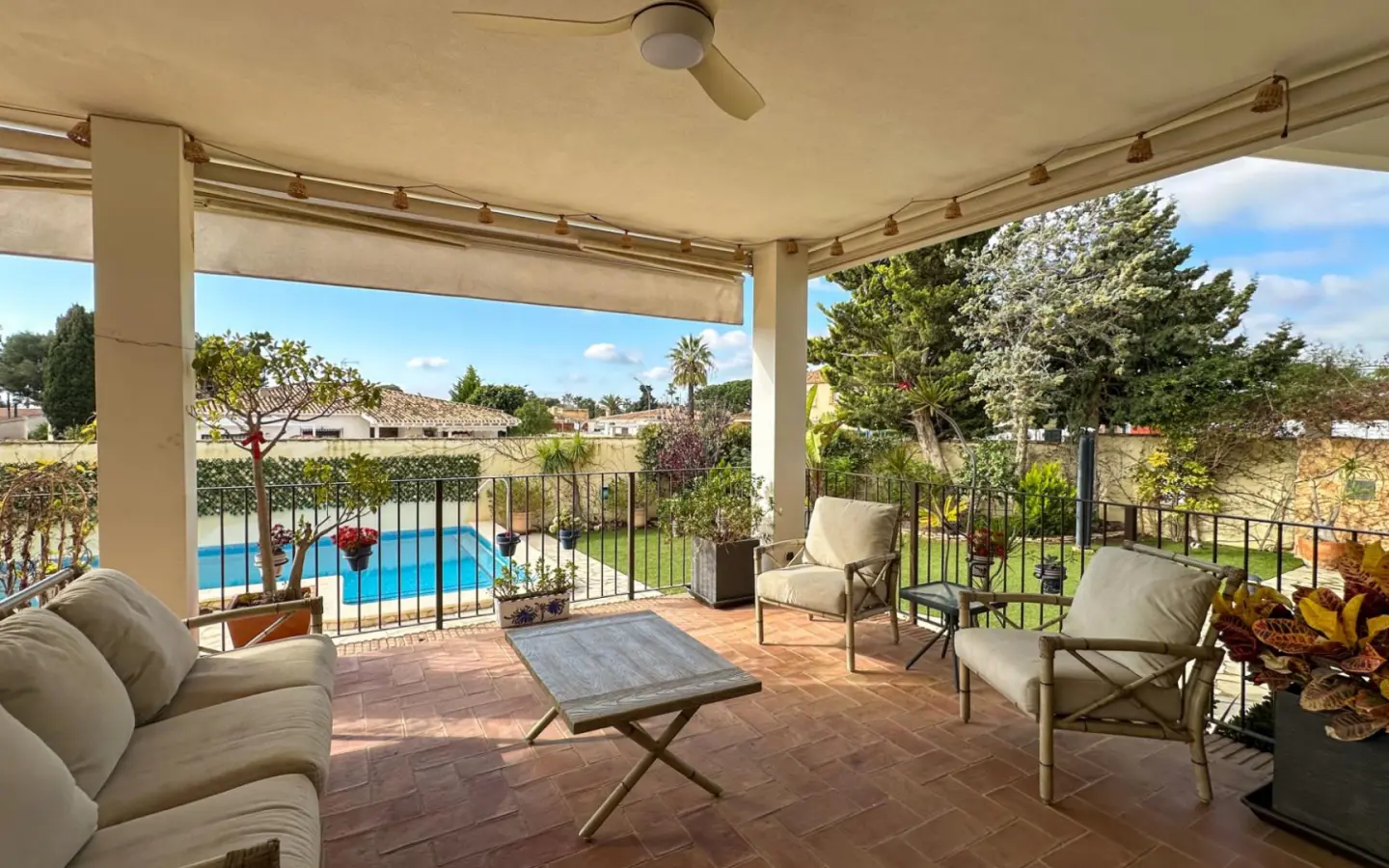 Villa Of 450 M² With Sea View In Orihuela Costa, Spain