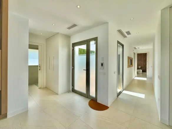 Villa Of 200 M² In Orihuela, Spain