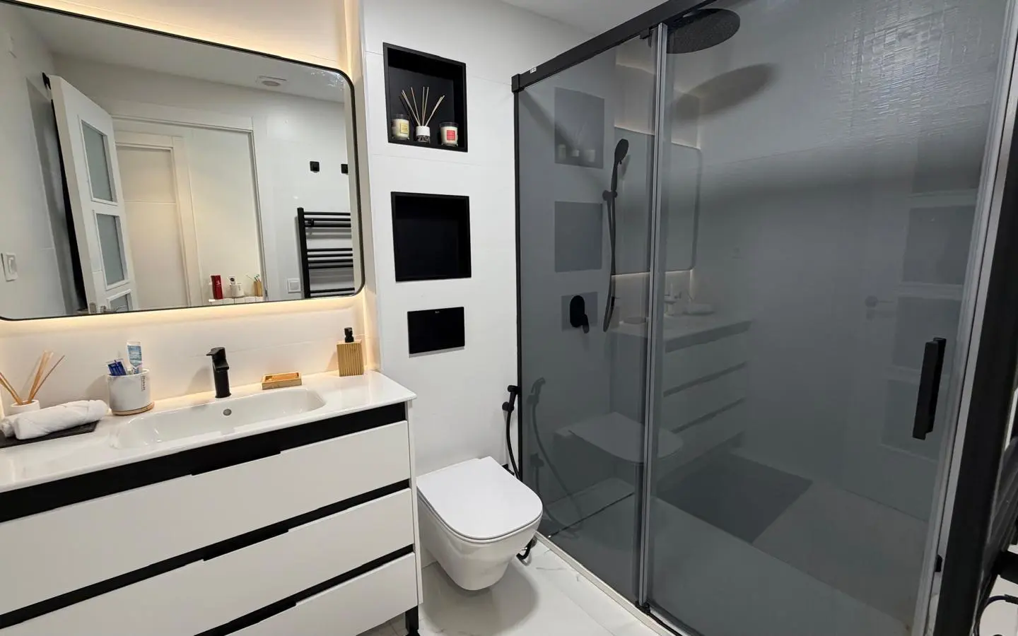 Flat Of 80 M² In Alicante, Spain