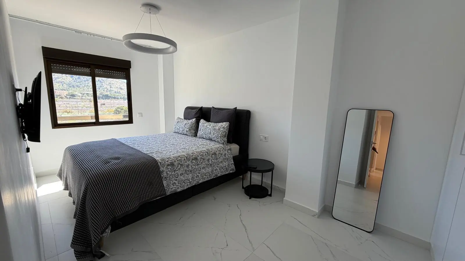 Flat Of 80 M² In Alicante, Spain