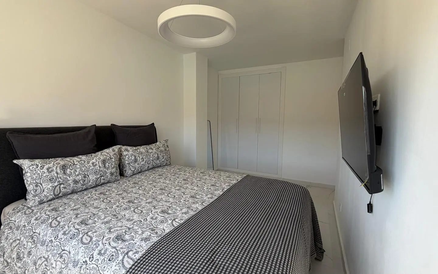 Flat Of 80 M² In Alicante, Spain