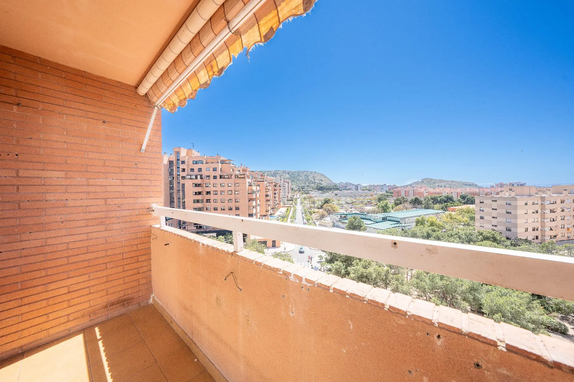 Flat Of 78 M² In Alicante, Spain