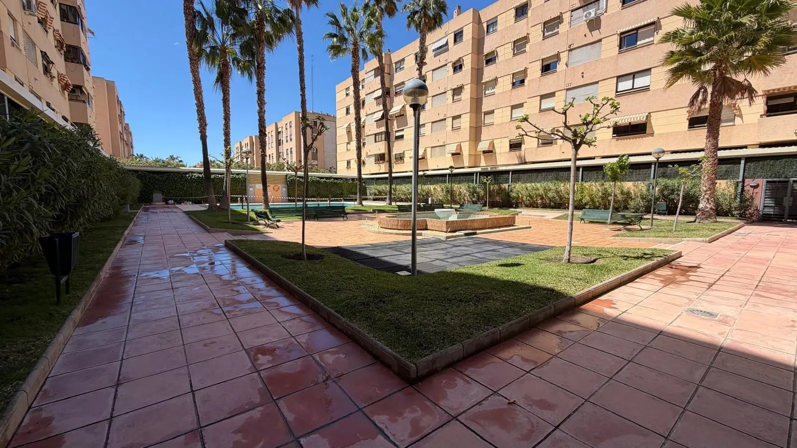 Flat Of 80 M² In Alicante, Spain