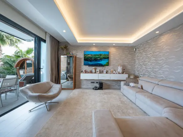 3-bedroom House In Finestrat, Spain (272 M²)