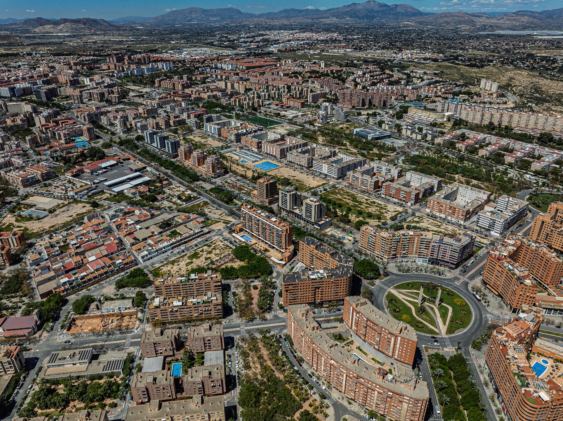 Flat Of 78 M² In Alicante, Spain