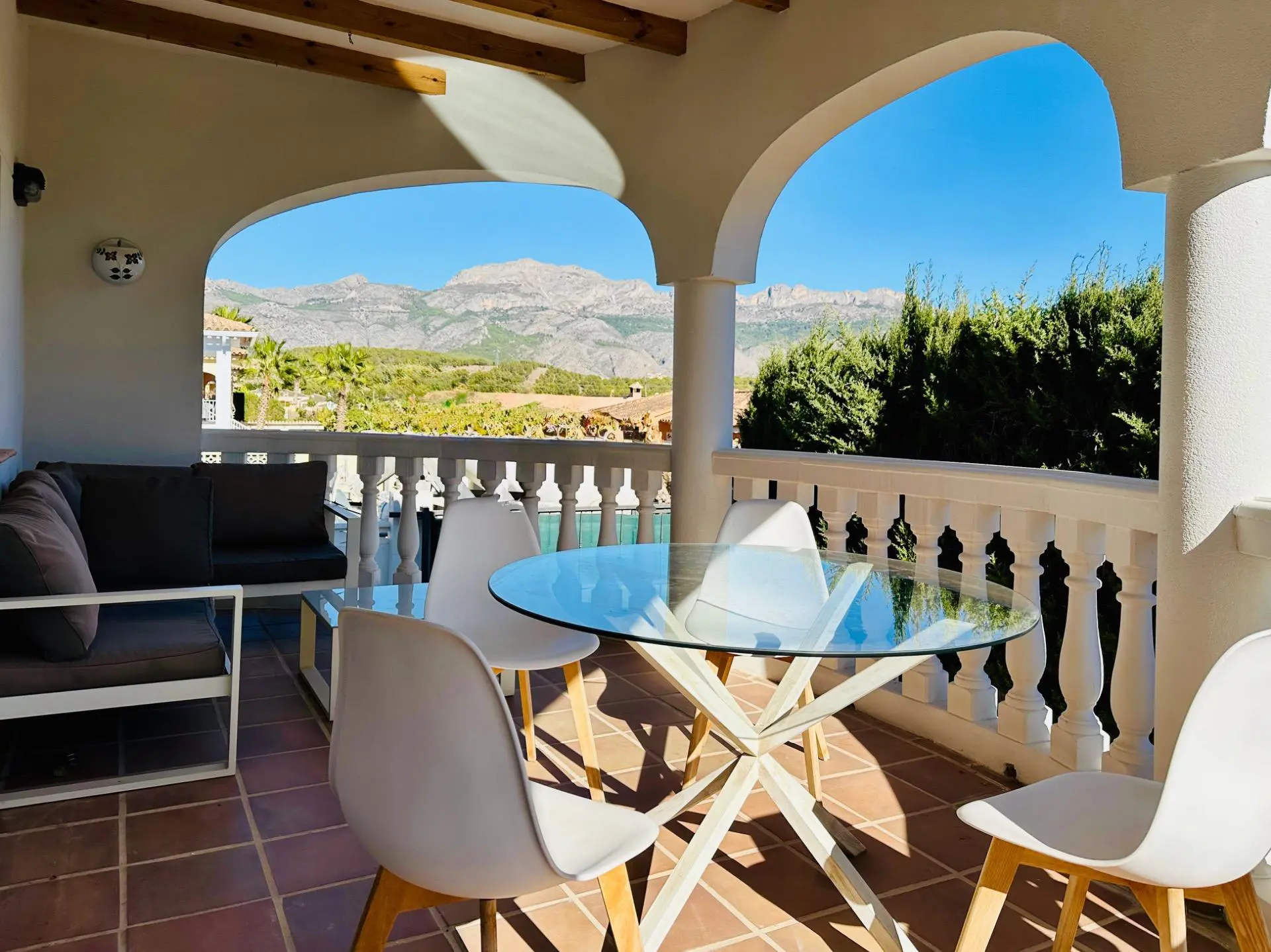 House Of 215 M² In La Nucía