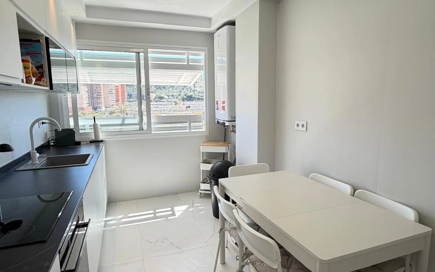 Flat Of 80 M² In Alicante, Spain