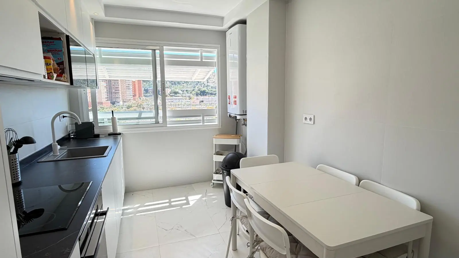 Flat Of 80 M² In Alicante, Spain