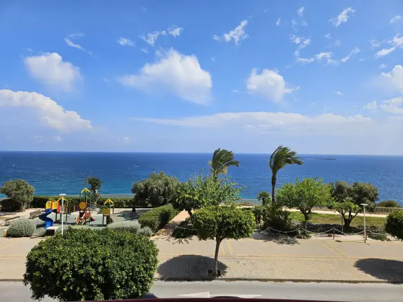2-bedroom Flat In Villajoyosa, Spain (84 M²)