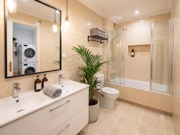2-bedroom Flat In Villajoyosa, Spain (84 M²)