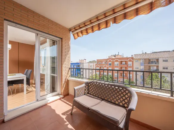 Flat Of 111 M² In Aspe, Spain