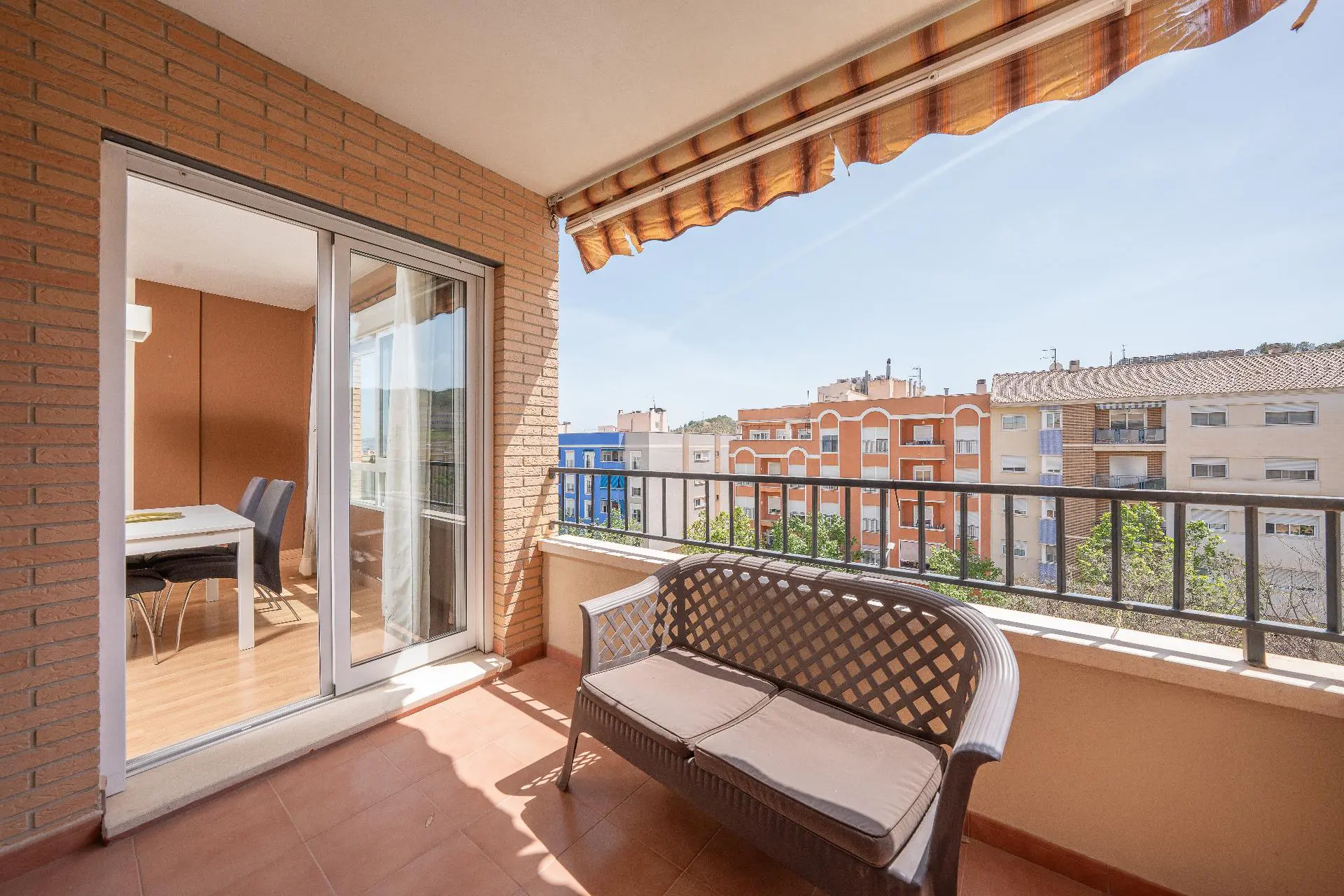 Flat Of 111 M² In Aspe, Spain