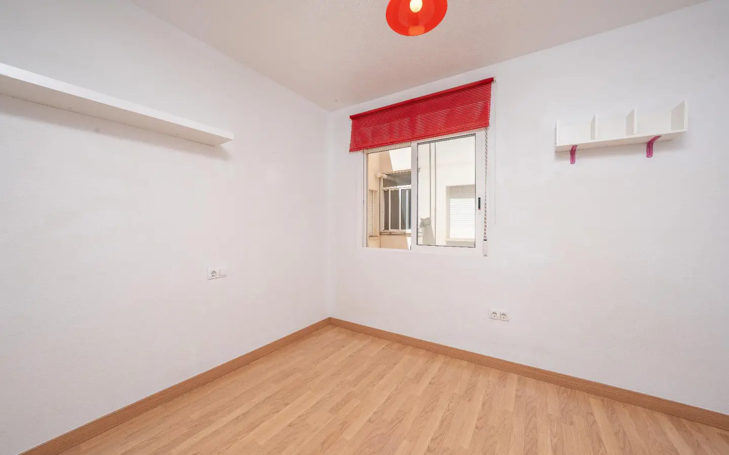 Flat Of 111 M² In Aspe, Spain