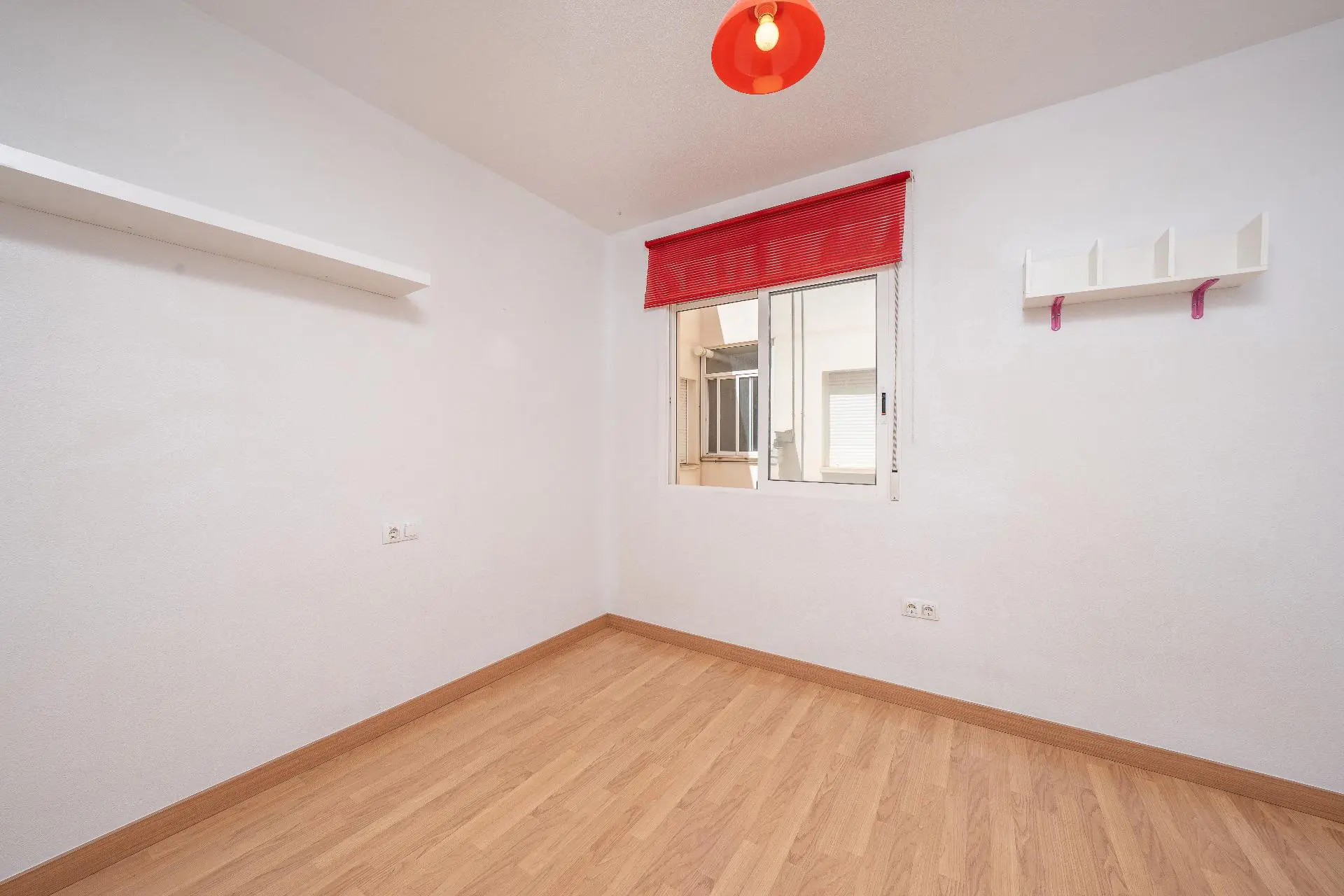 Flat Of 111 M² In Aspe, Spain