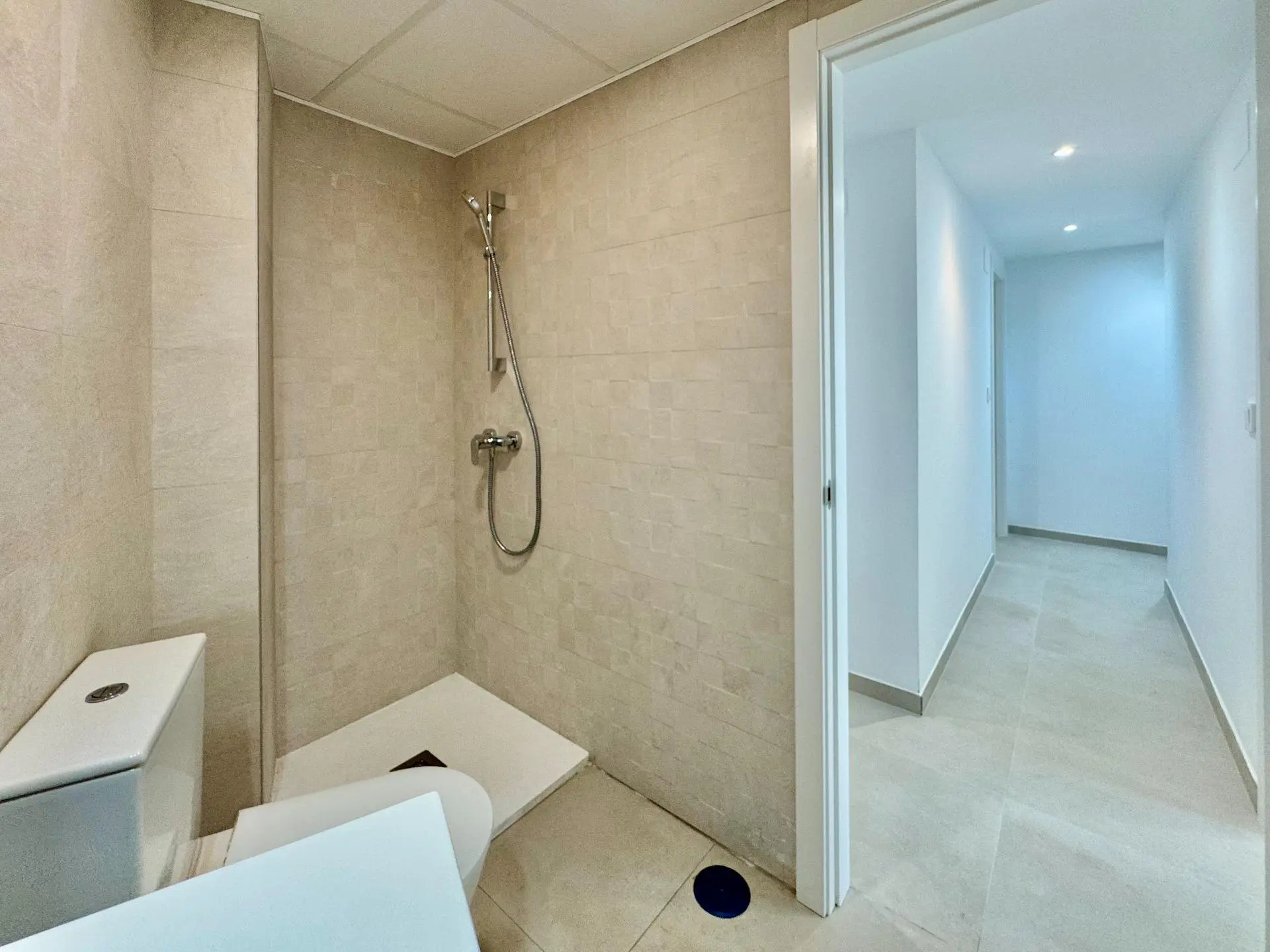 Apartment Of 120 M² In Alicante, Spain