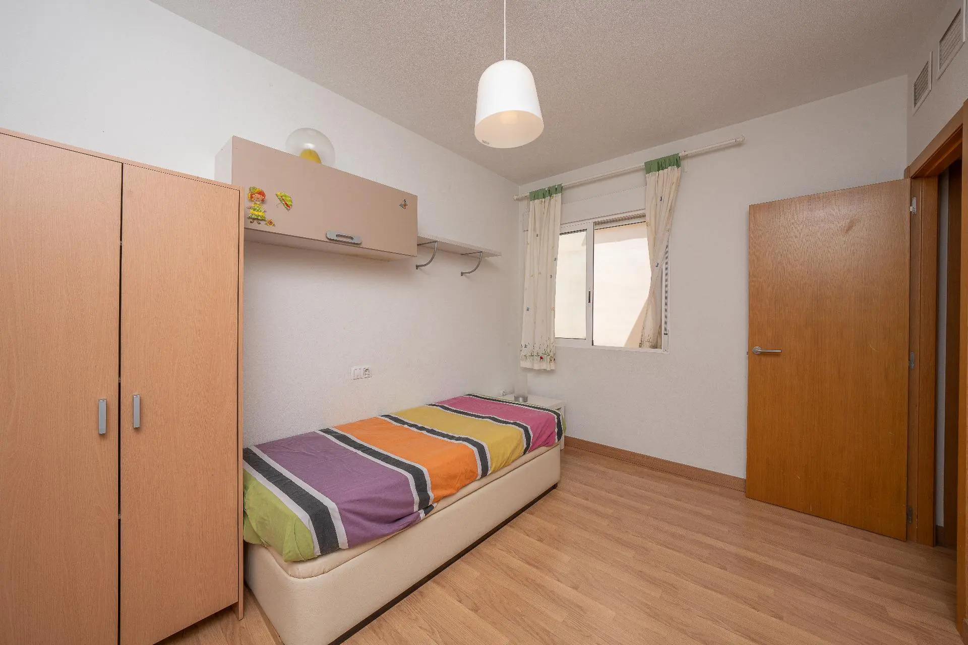 Flat Of 111 M² In Aspe, Spain