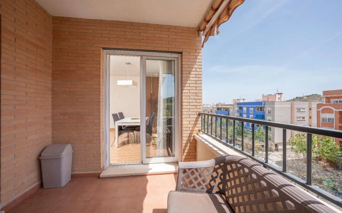 Flat Of 111 M² In Aspe, Spain
